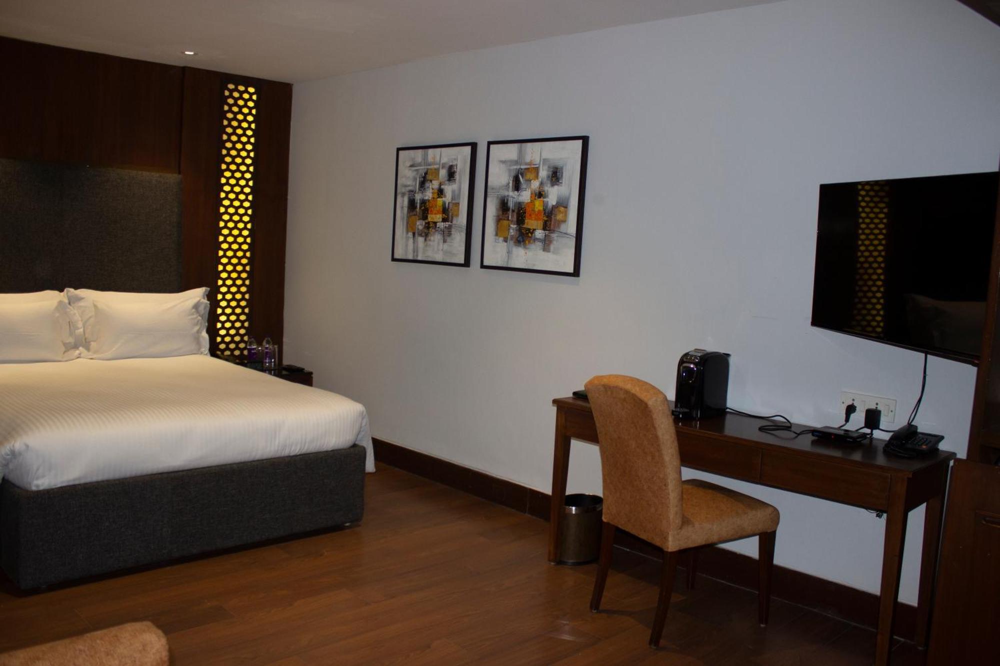 The Manor - New Delhi Hotel Luaran gambar
